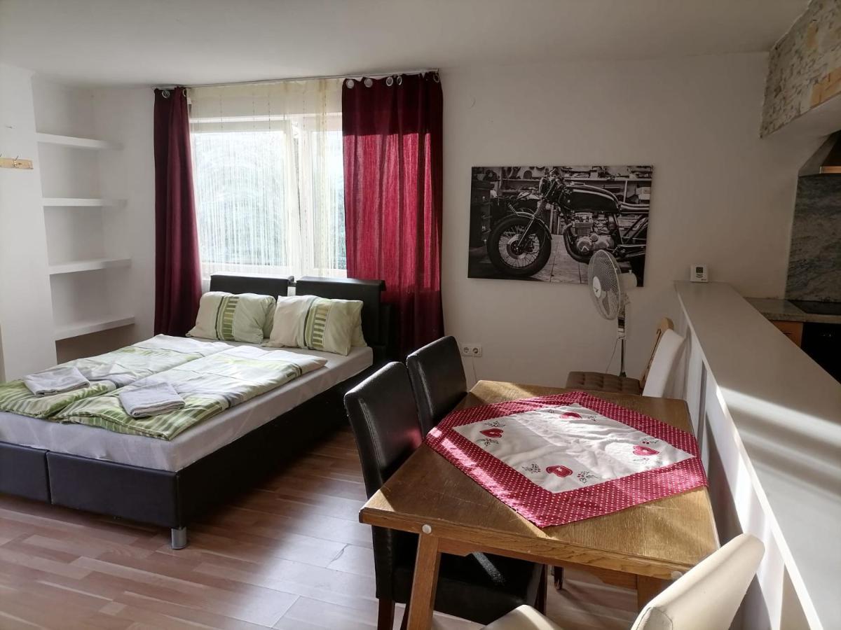Olympia Apartment Latschach ober dem Faakersee エクステリア 写真