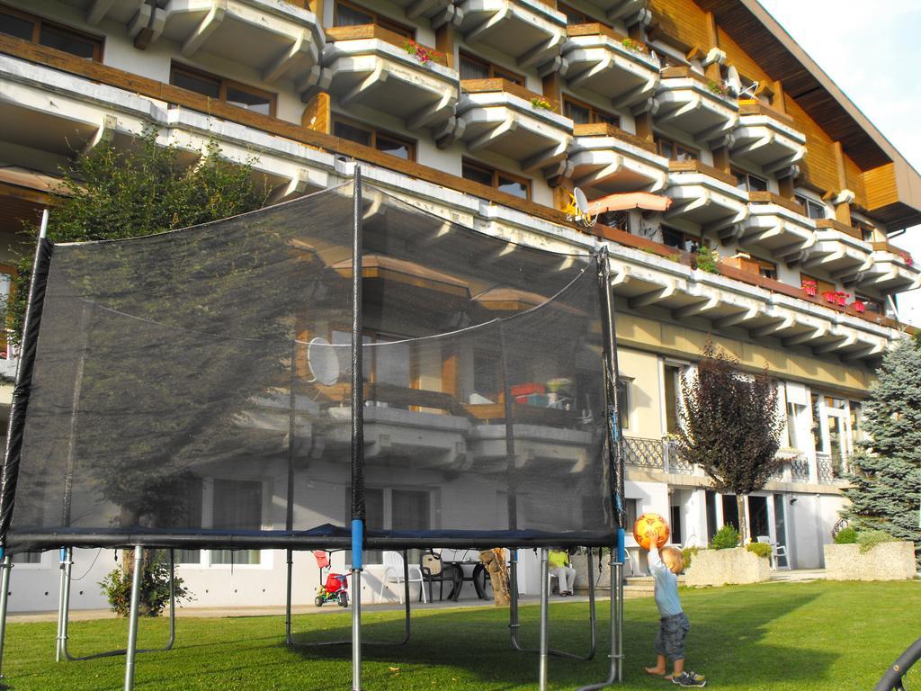 Olympia Apartment Latschach ober dem Faakersee エクステリア 写真